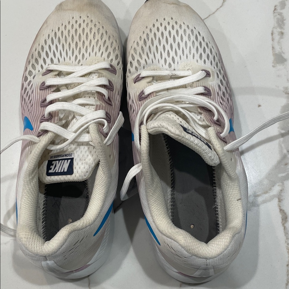 Nike women White and Purple Sneakers